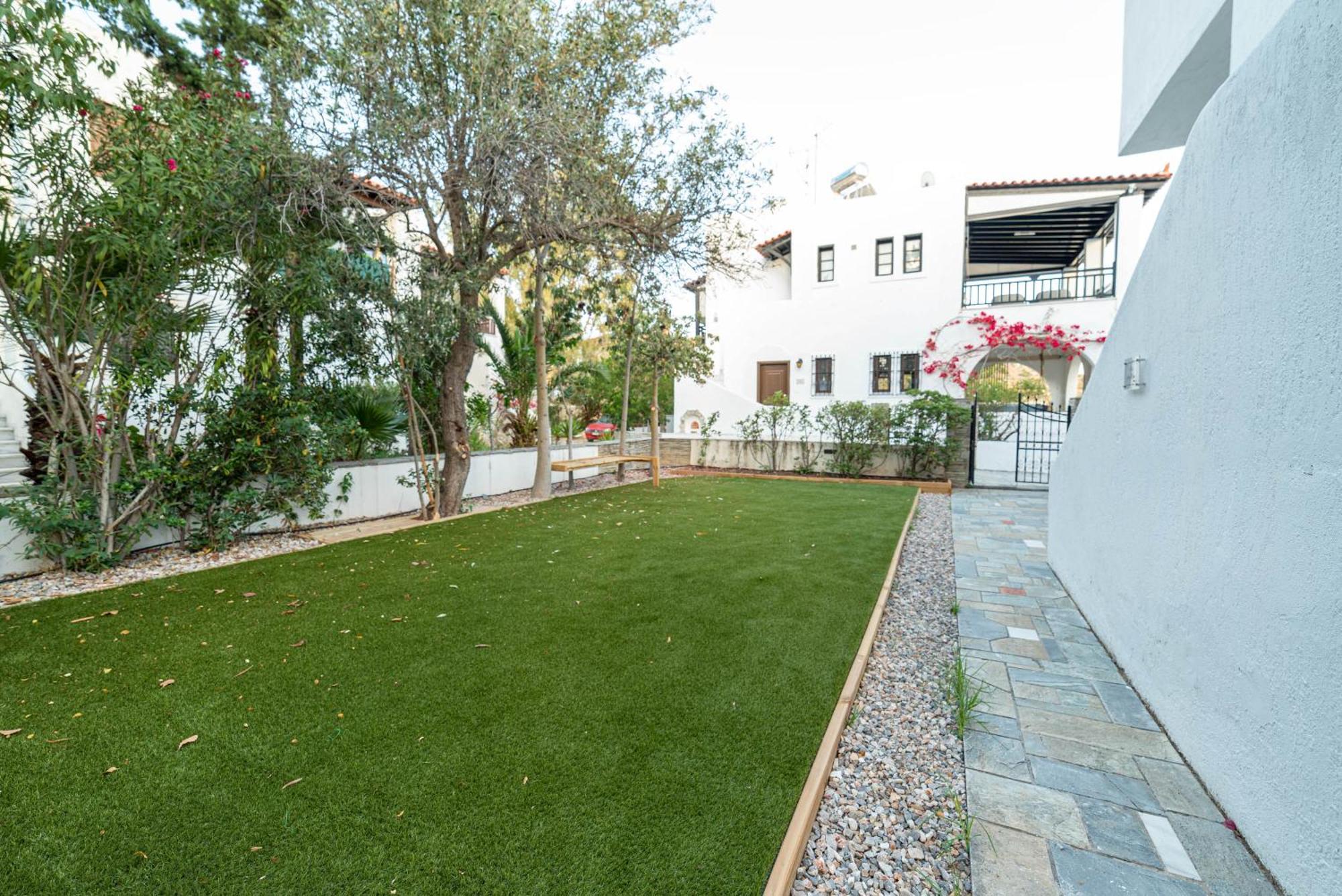 Alkis Guest House By Aegiankazarte Kapotidhes Exterior photo